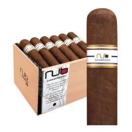 Oliva Nub Cigar Box (24CT), Cameroon, Nub 4 x 64